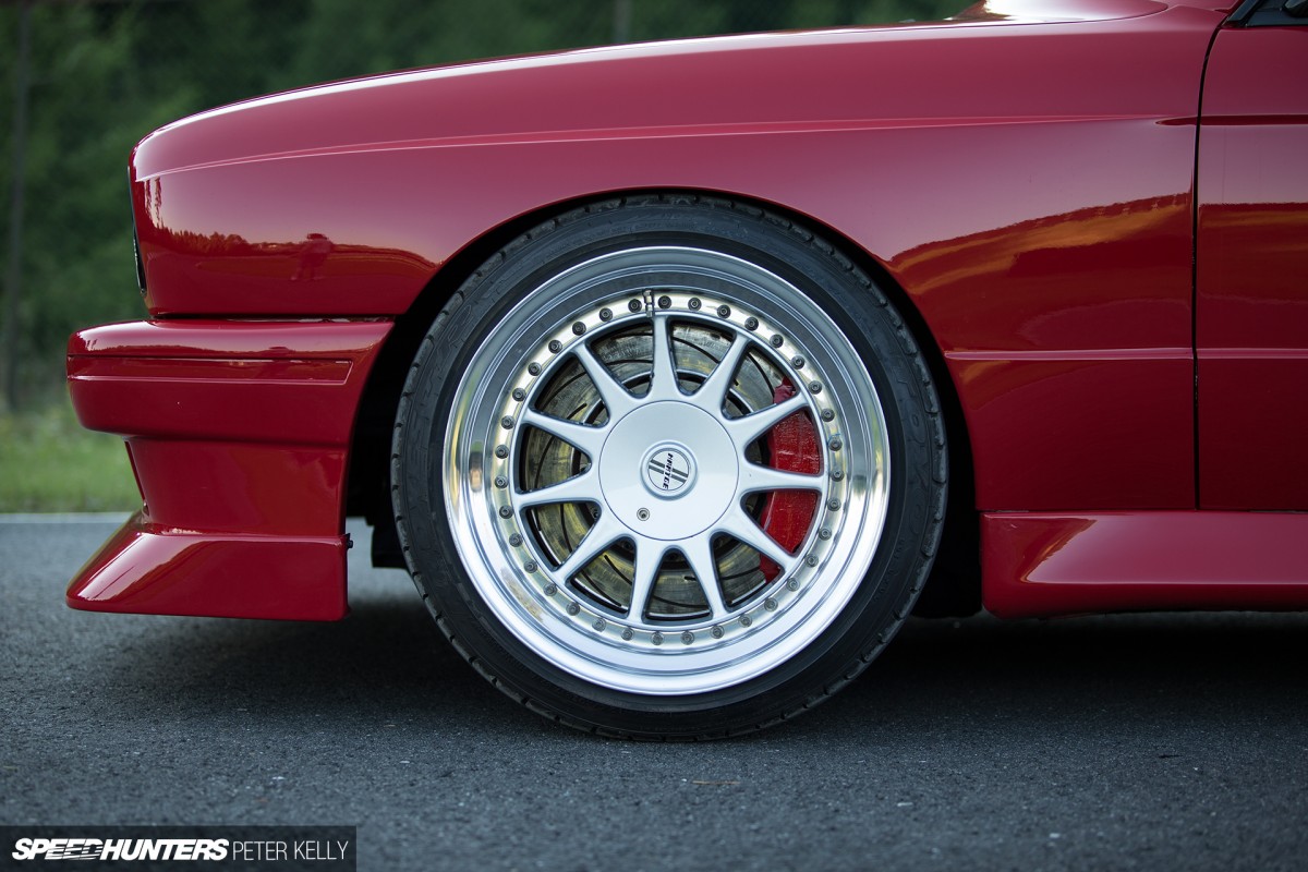 BMW-E30-7