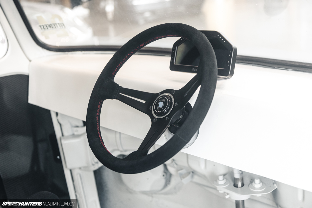 vw-t2-bmw-v12-by-wheelsbywovka-25