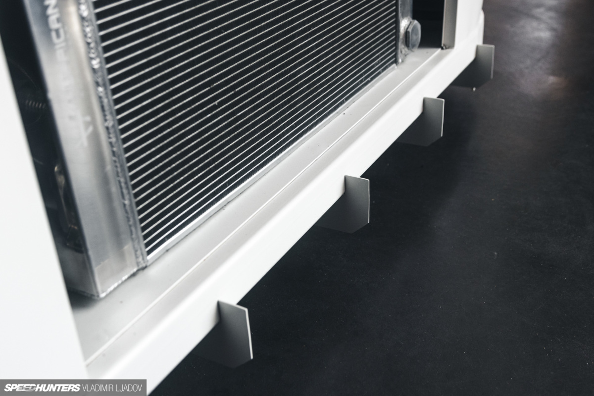 vw-t2-bmw-v12-by-wheelsbywovka-38