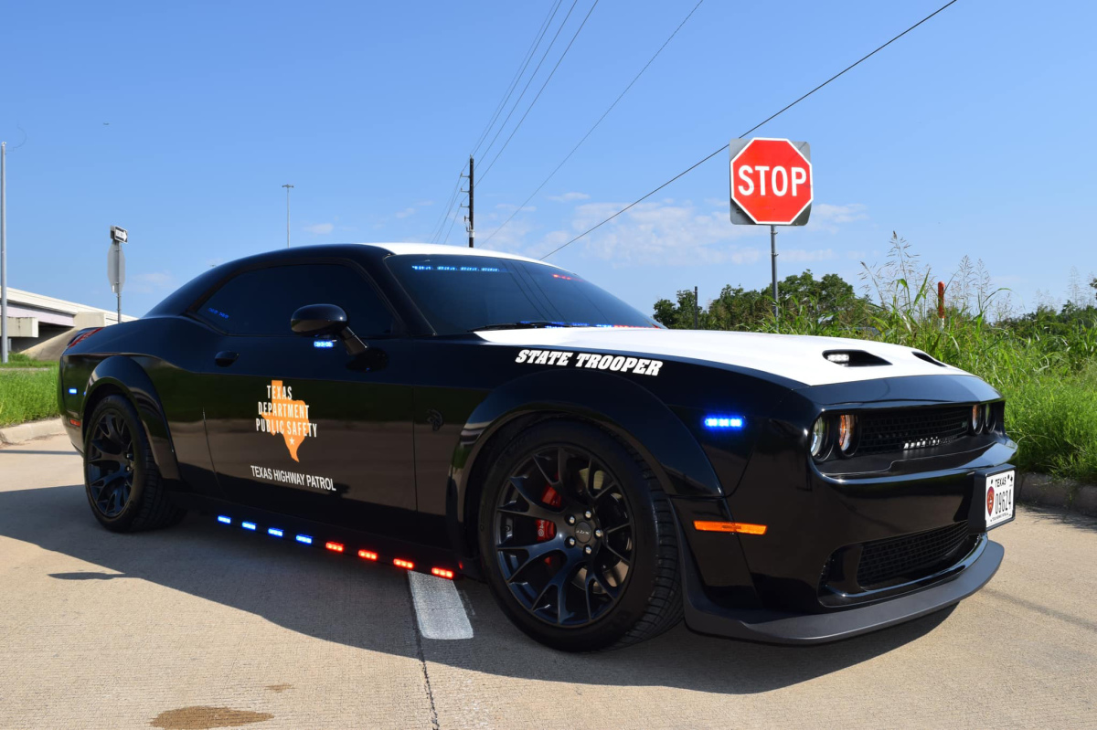 the-fastest-police-cars-in-the-us_67