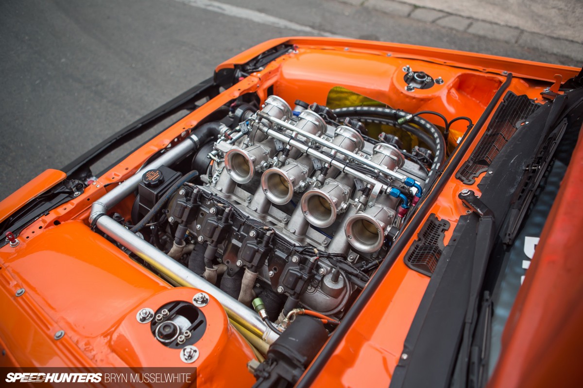 a Driftworks AE86 V8 -72