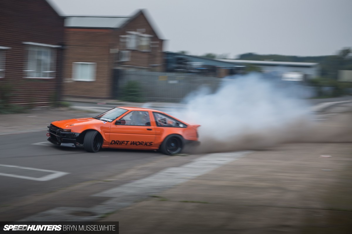 a Driftworks AE86 V8 -97