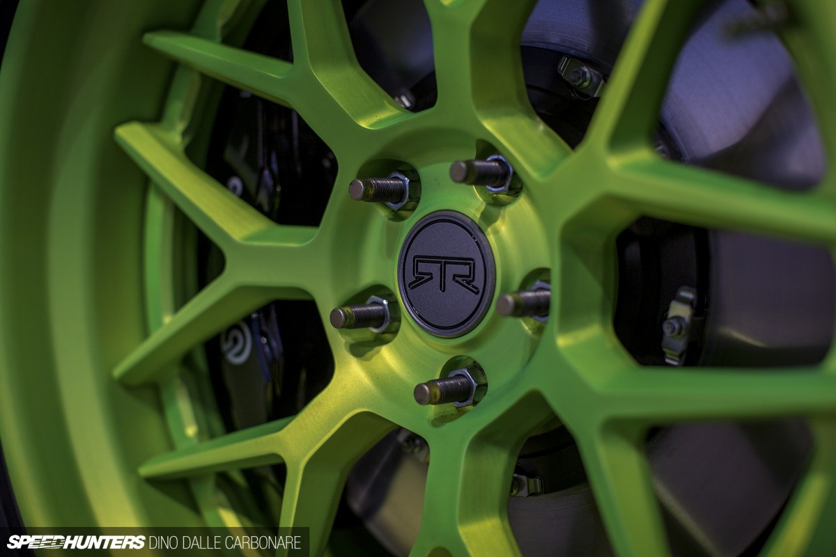 RTR-Drift-Dino-23