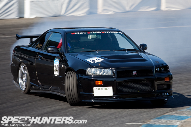 Random Snap>> Demon Black R34 Gt-r Drifting
