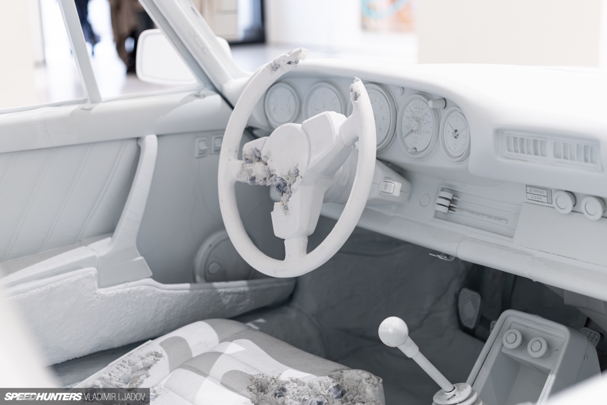 daniel-arsham-eroded-porsche-911-moco-museum-by-wheelsbywovka-9