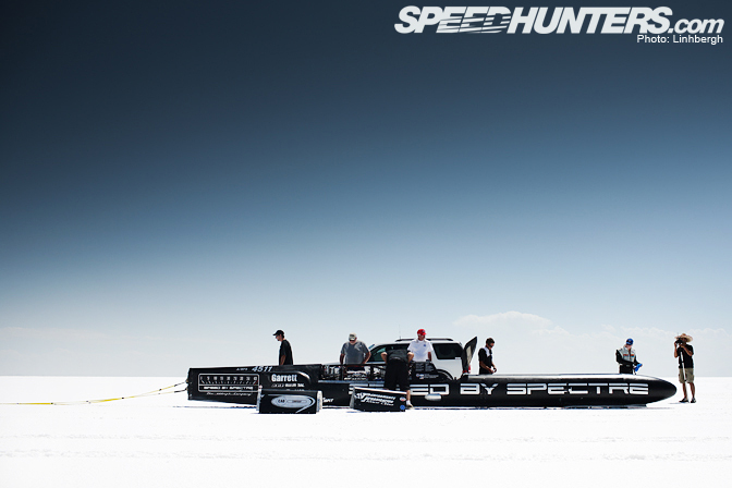 In The Moment>> A Spectre On The Salt