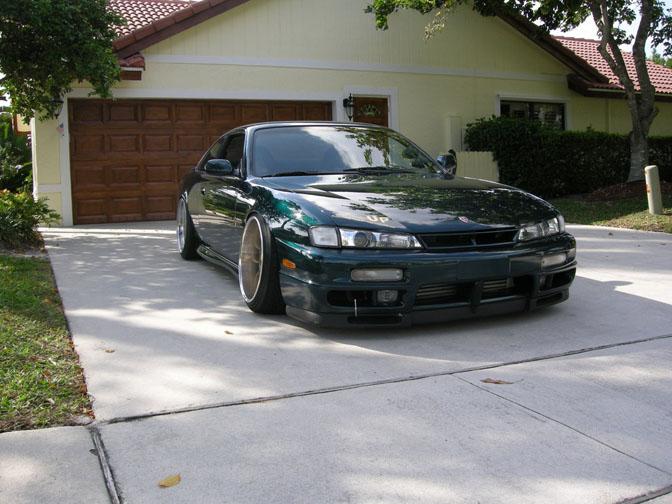 Random Snap>> Menacing S14a